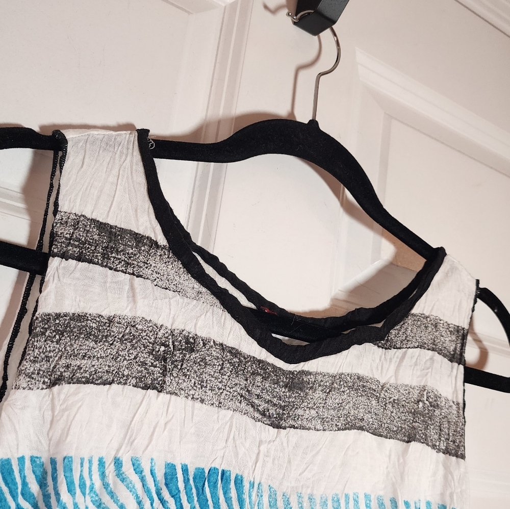 Kisca By Komarov Lightweight White Blue Black Tank Size "1" - Picture 2 of 4